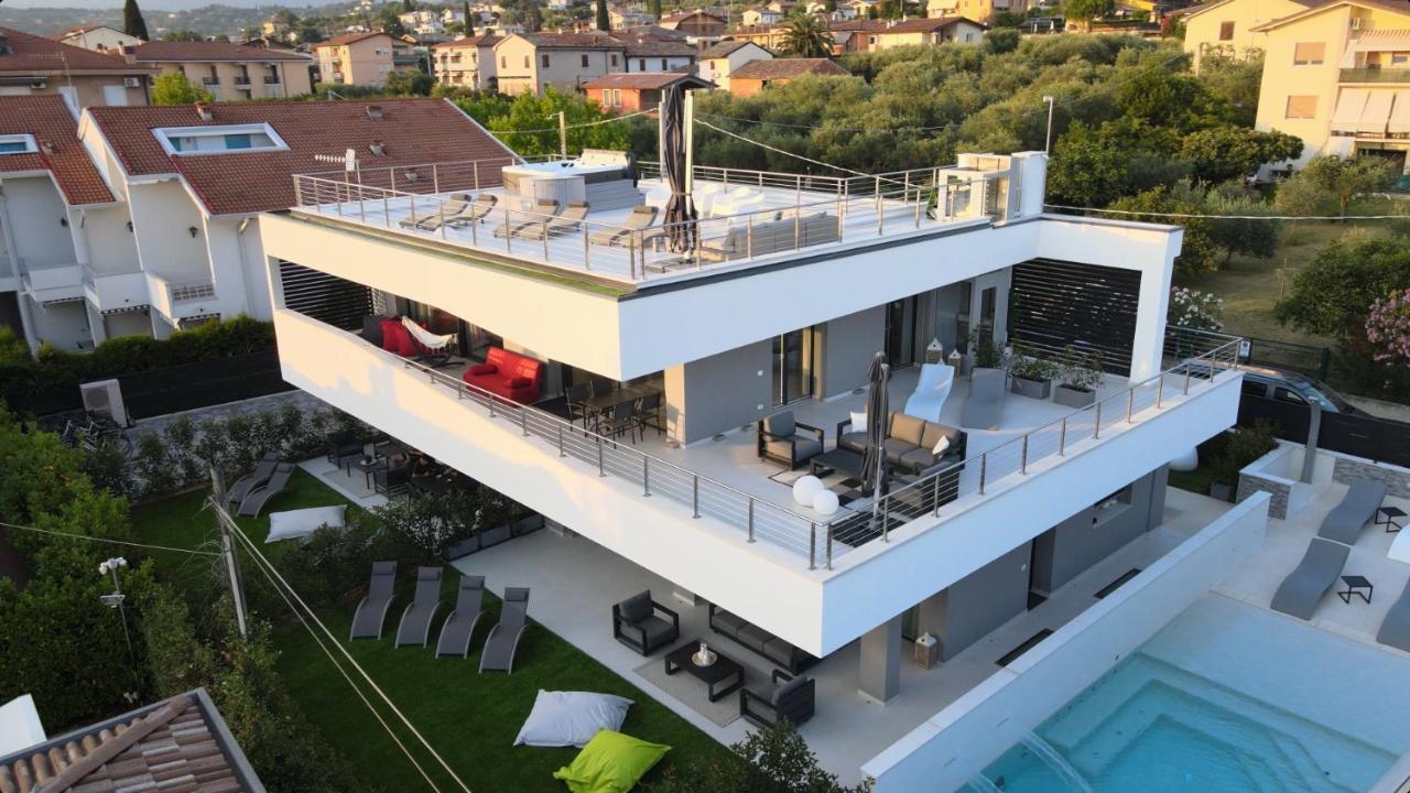 Magic Luxury Apartments باردولينو المظهر الخارجي الصورة